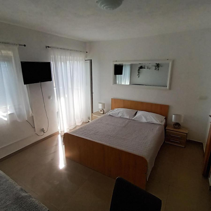 Apartments Monika Omiš Dış mekan fotoğraf