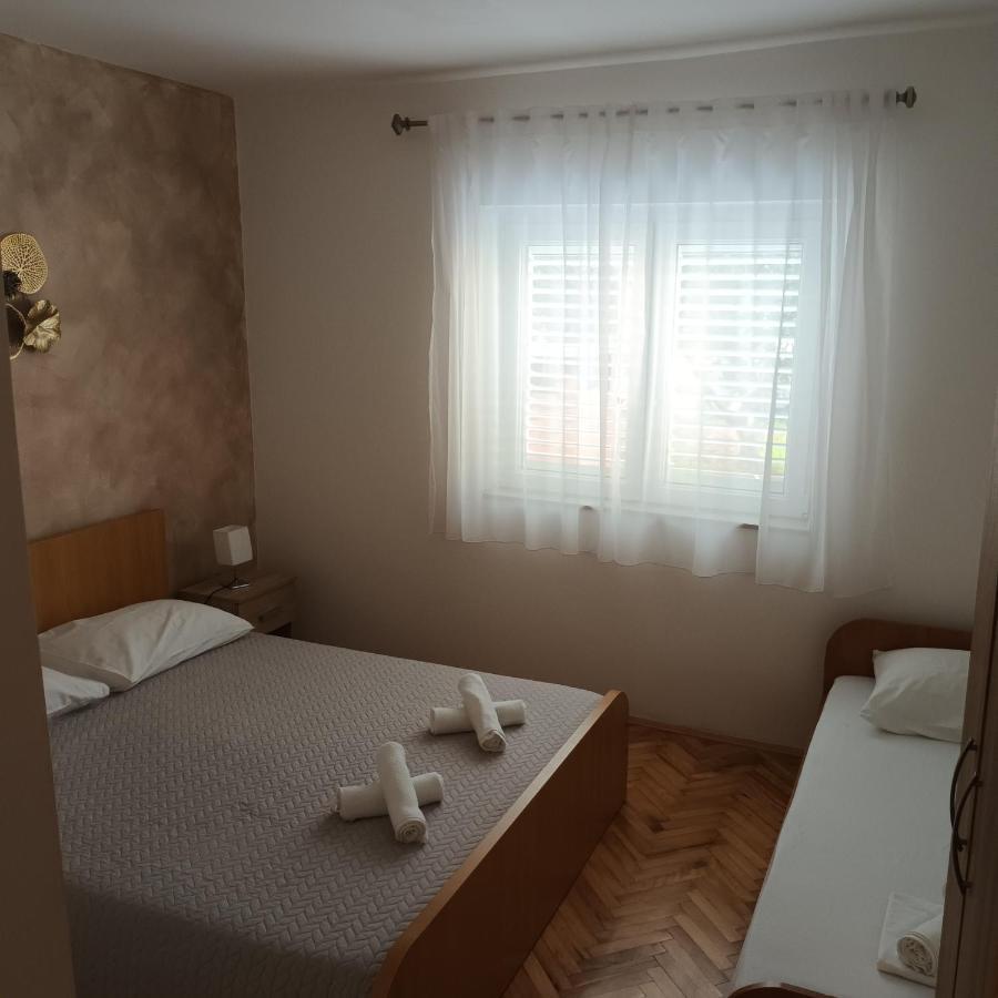 Apartments Monika Omiš Dış mekan fotoğraf